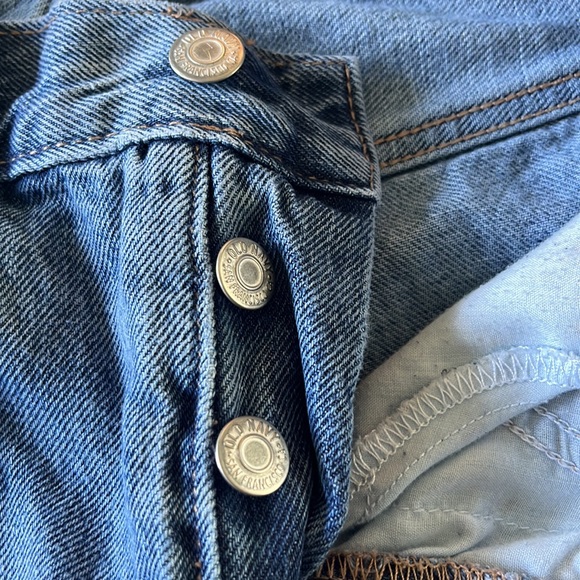 Old Navy High Rise Cropped Ripped Slouchy Straight Jeans size 4 EUC - Picture 7 of 13